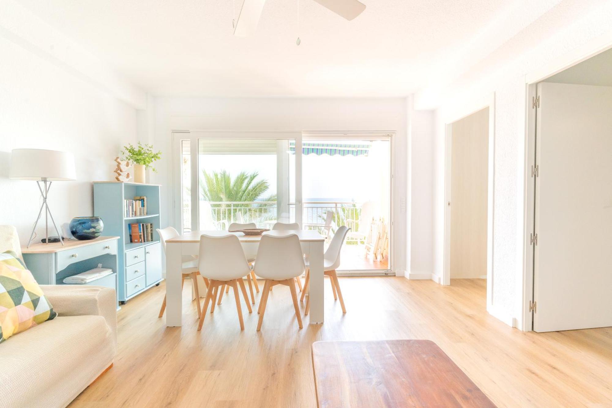 Expoholidays- Apartaments Paseo Maritimo Almeria Exterior photo
